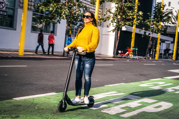 An Experienced Atlanta Personal Injury Attorney Shares 5 Tips for Scooter Safety