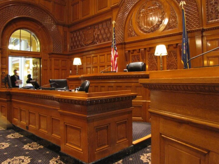 Workers’ Compensation vs. Personal Injury Lawsuits in Georgia: Key Differences You Should Know